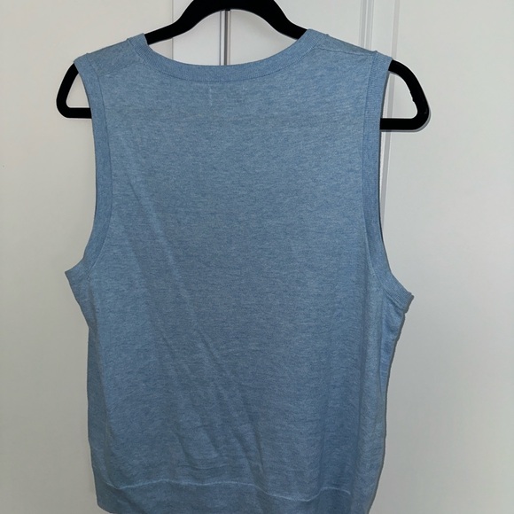 💙 J.Crew Classic Shell Sleeveless Knit Top – Size L - Picture 3 of 3